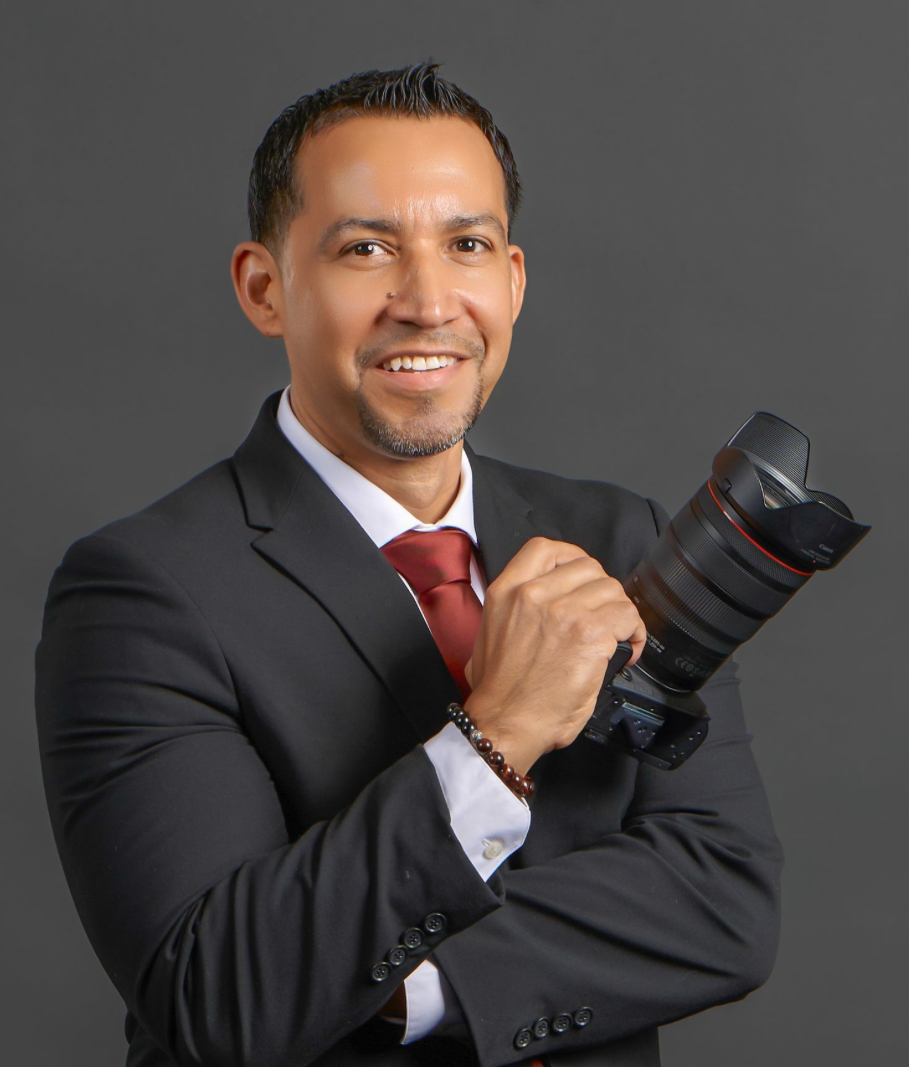 John Villarreal - Photographer
